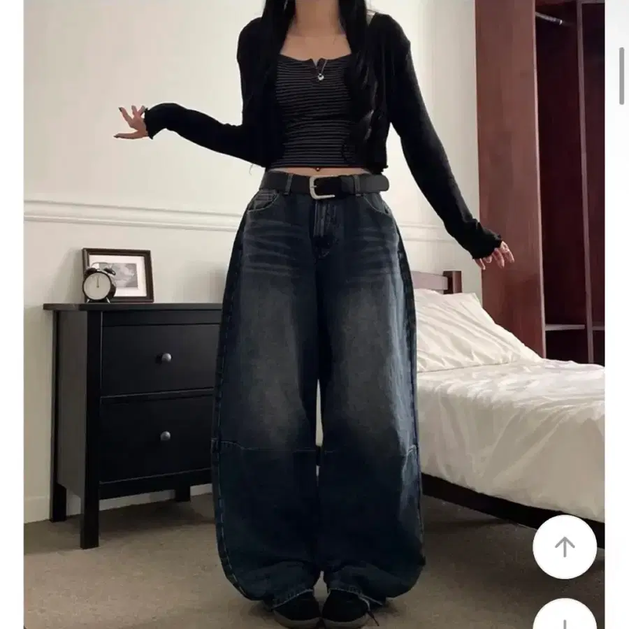 통통 무릎 다트 절개 와이드팬츠