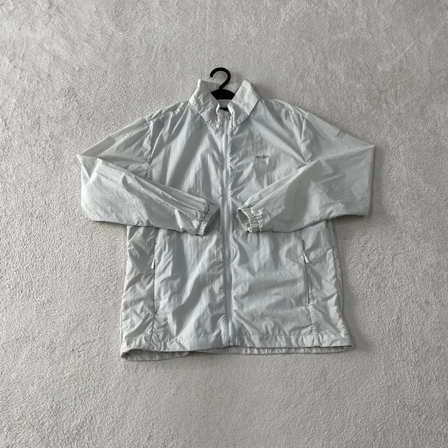 XL 네파 남성 경량 바람막이 105