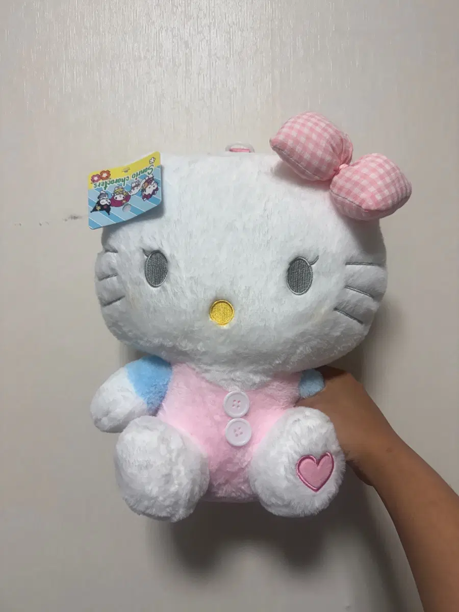 키티 인형팝니다