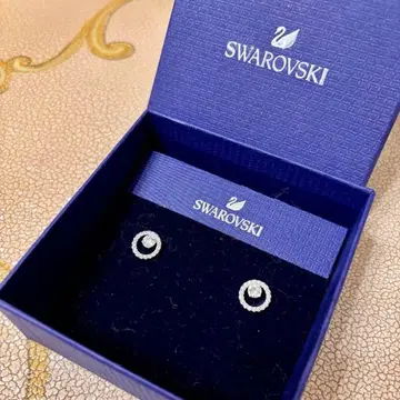 SWAROVSKI 스와로브스키 귀걸이 양쪽 귀용