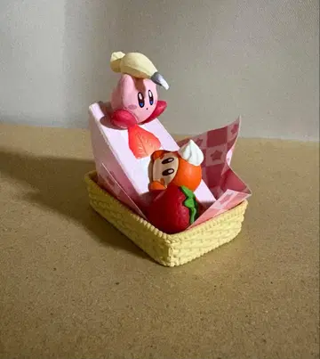별의 커비 리멘트 모여라! 베이커리 카페