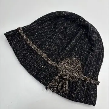 새상품급 ANNA SUI 라메 니트 크로셰 햇 블랙 일본제