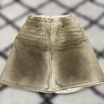ZARA 얼룩 가공 데님 쇼츠 베이지 계열 EU42