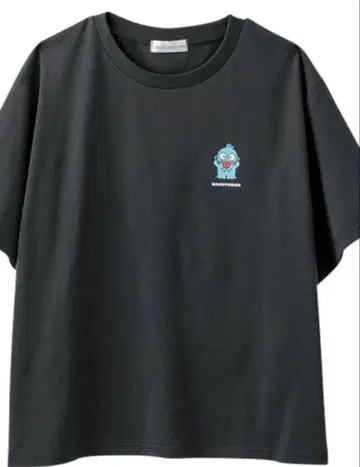 한교동 이후 프린트 T셔츠 산리오 캐릭터 올 패턴 숏팬츠 [ 새상품 ]