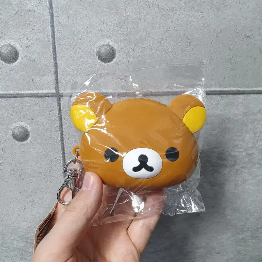 리락쿠마 페이스 실리콘 파우치