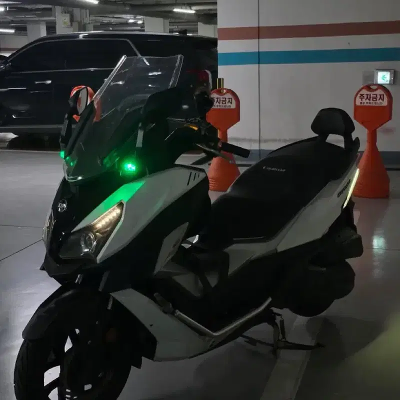 19년 크루심300묻따날림 보이져 조이맥스 존테스pcx nmax xmax