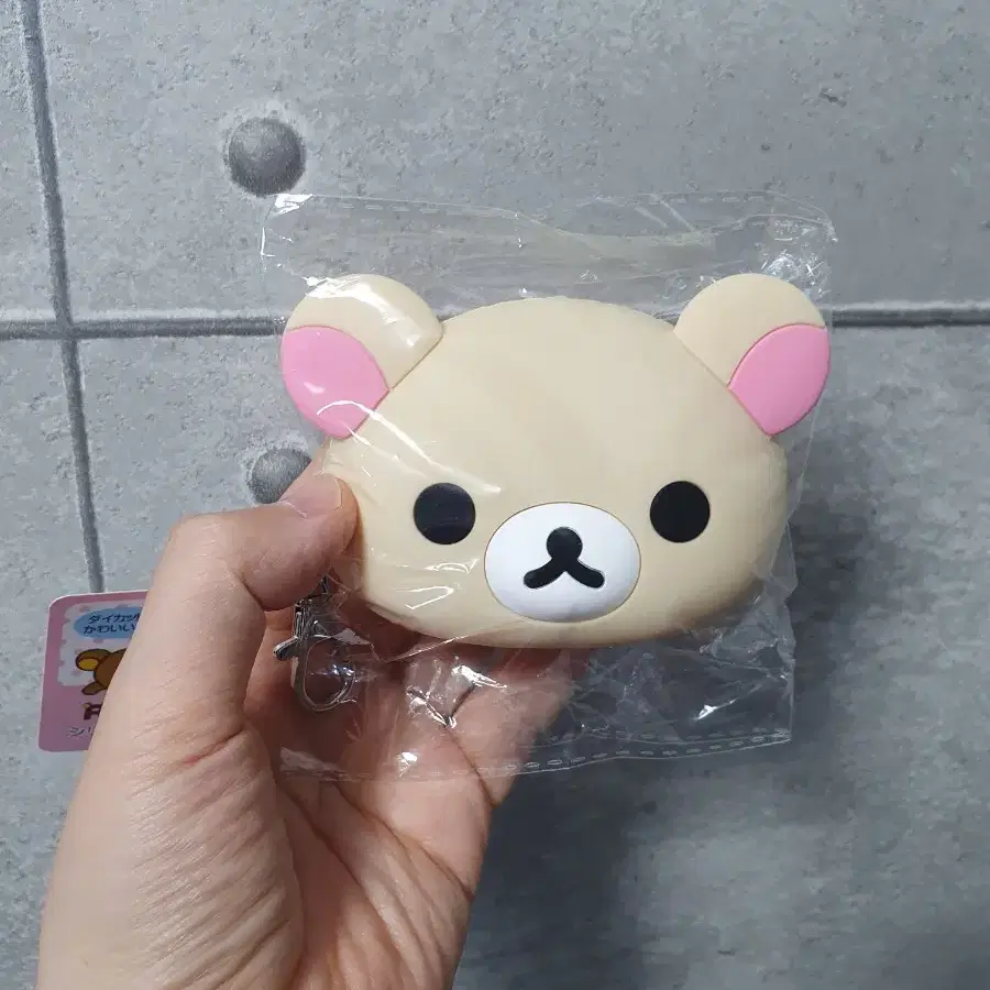 코리락쿠마 페이스 실리콘 파우치
