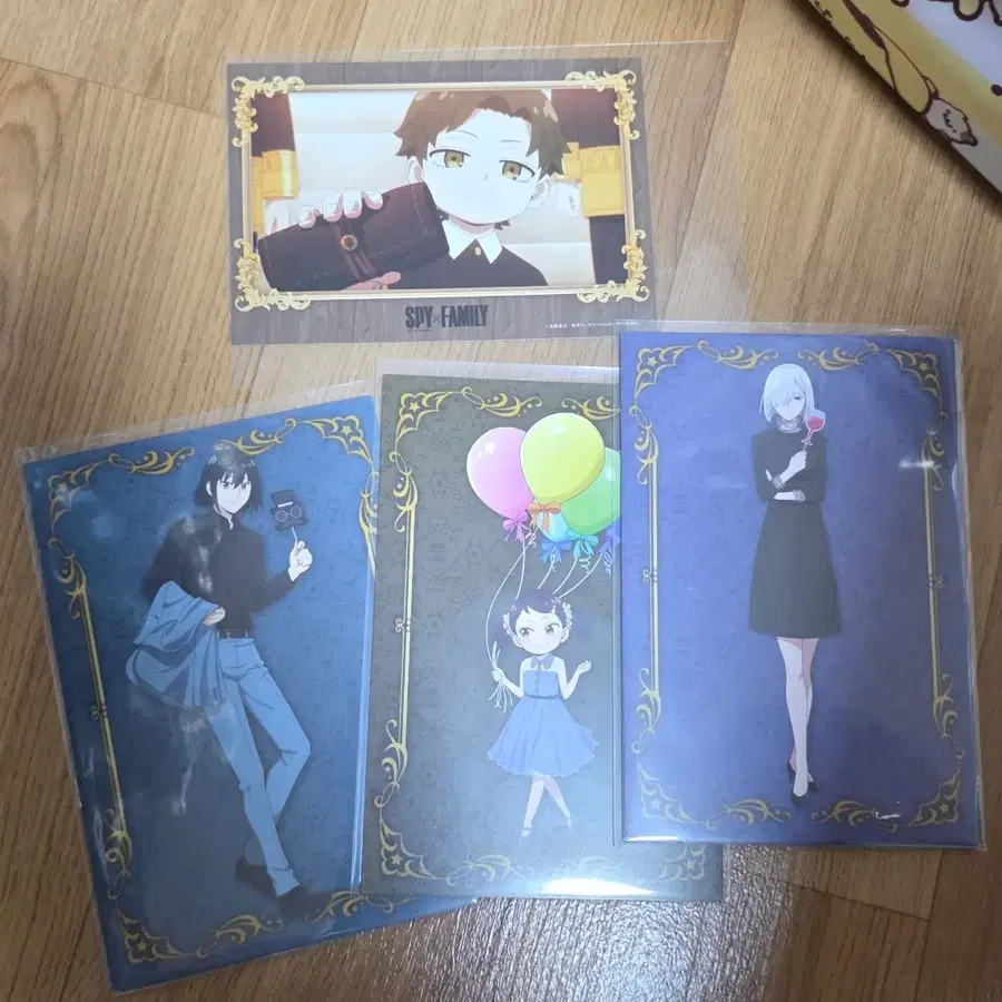 스파이패밀리 애니메이트 유리 피오나 다미안 베키 특전 엽서 카드 지류