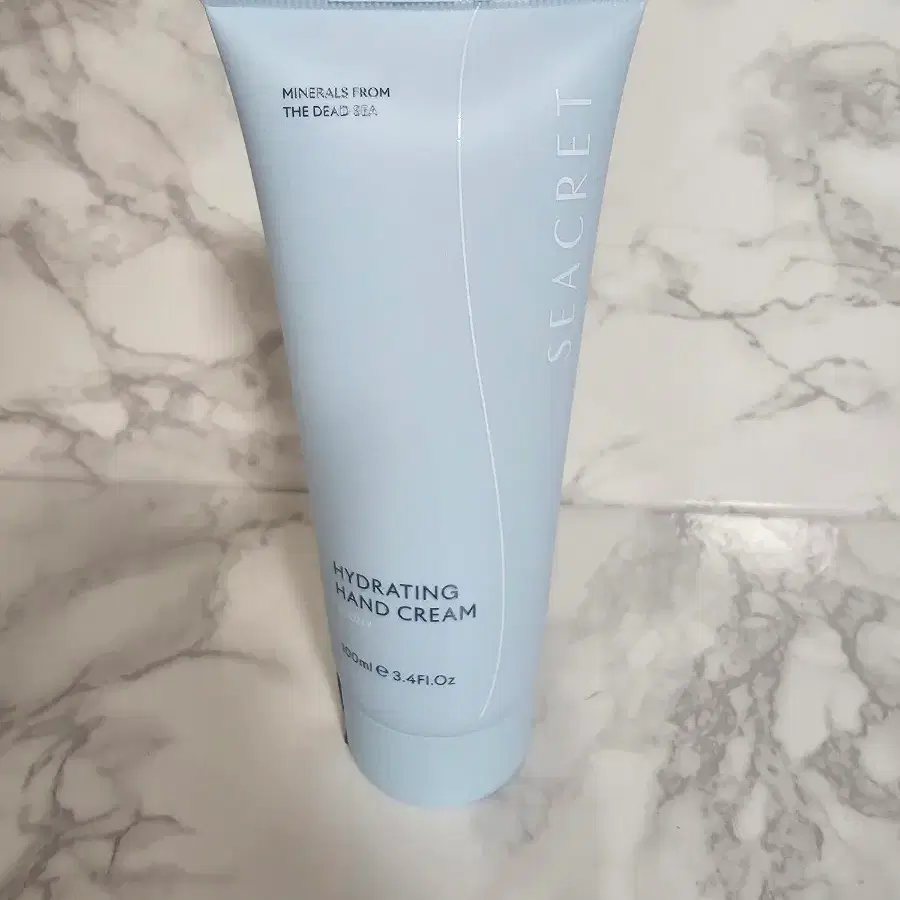 새상품-시크릿 하이드레이팅 핸드크림 피오니 100ml