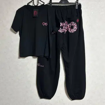 9090 S와 M 블랙 티셔츠 팬츠 셋업 핑크 레오파드