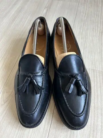 SHIPS 태슬 로퍼 vibram