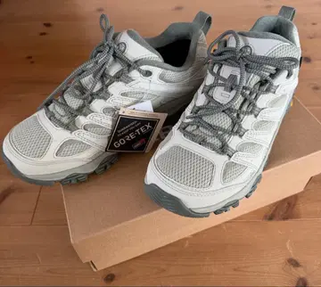 MERRELL 스니커즈 GORE-TEX 새상품