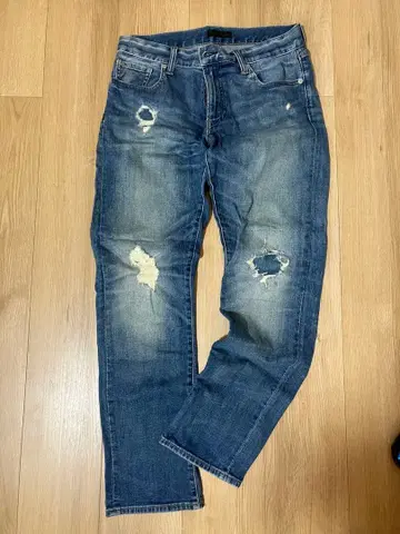 UNIQLO 데미지 진 데님 팬츠