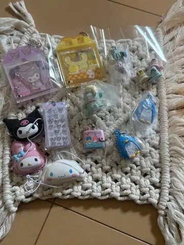 이번 주말까지 산리오 캐릭터즈 가챠가챠 묶음 판매