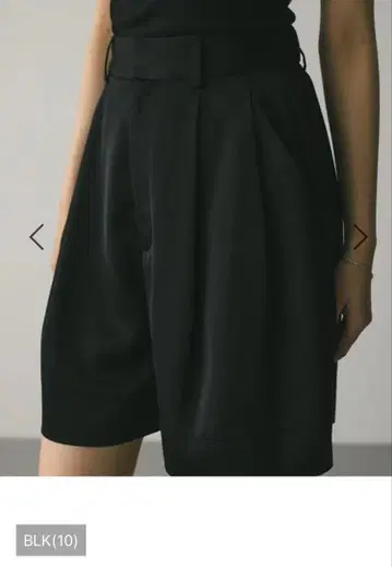 STYLEMIXER 새틴 하프 팬츠 블랙