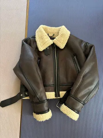 ZARA 인조 가죽 보아 자켓 브라운 M 사이즈