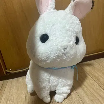 토끼 봉제 인형 화이트 블루 리본