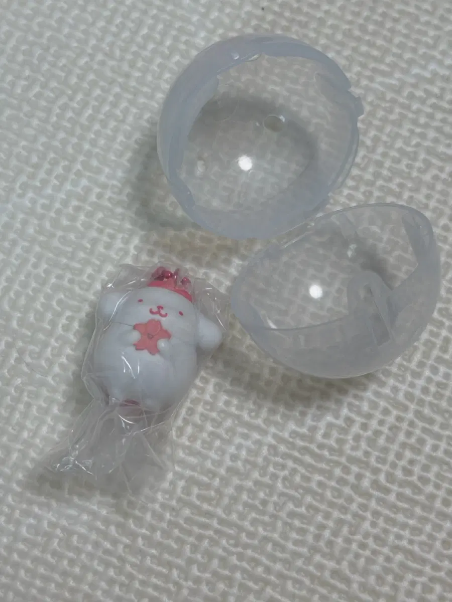 산리오 가챠 폼폼푸린 핑쿠 벚꽃