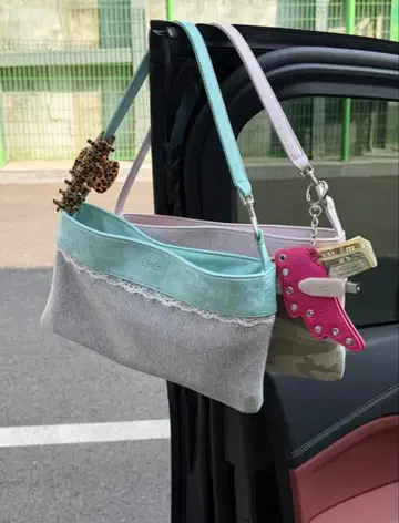 hieta 숄더백 그레이 민트