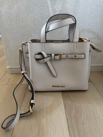 MICHAEL KORS 숄더백 화이트