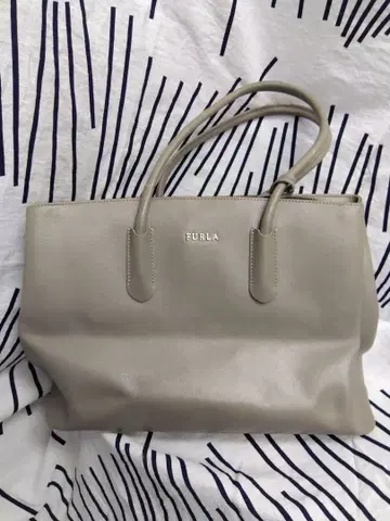 FURLA 훌라 토트백 그레이지 가죽