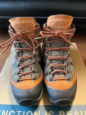 mont-bell GORE-TEX 트레킹 슈즈