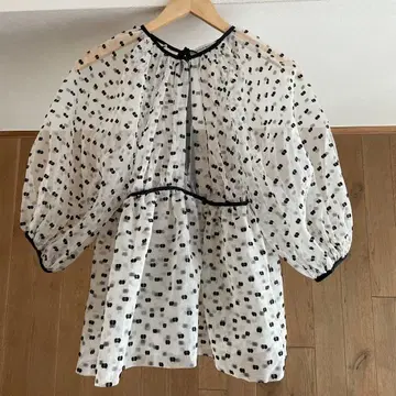 CECILIE BAHNSEN 시어 도트 블라우스