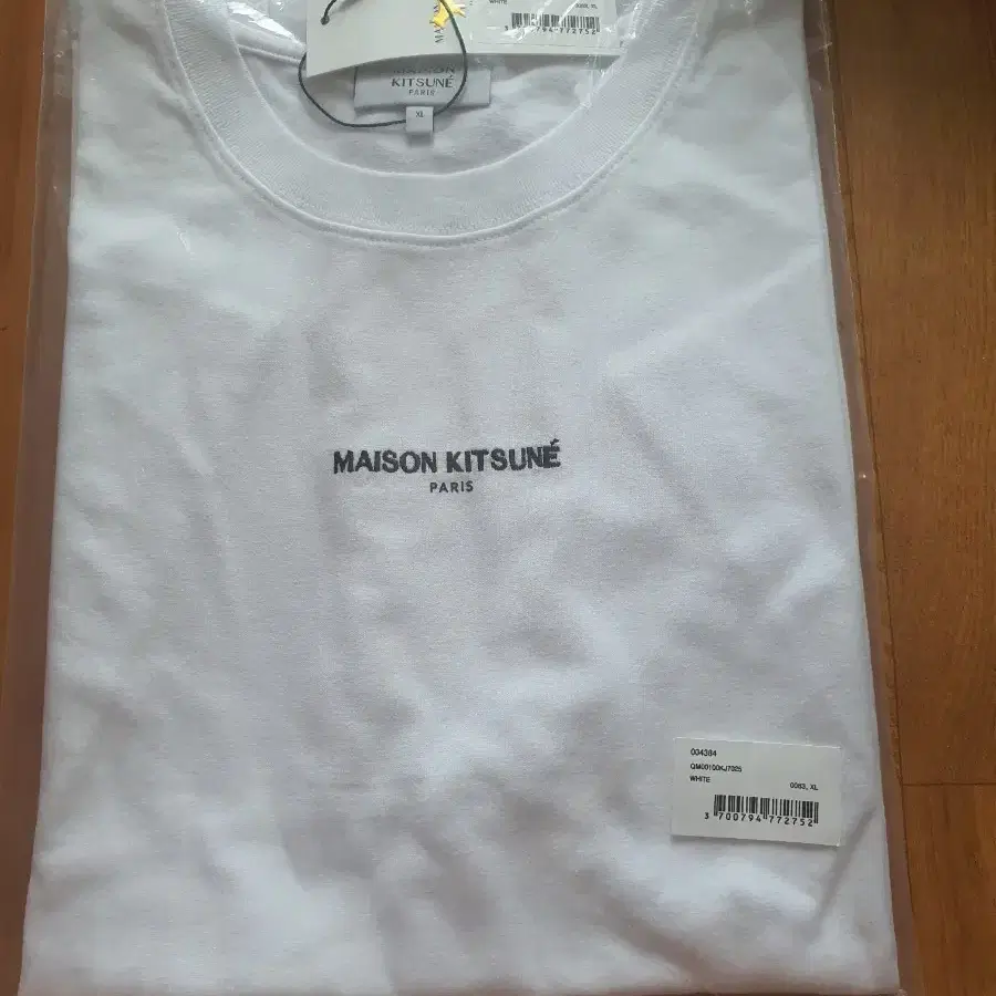 메종키츠네 반팔티 화이트 XL