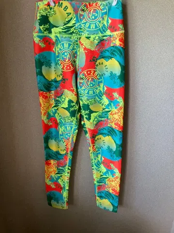 [ 정품 ] ZUMBA WEAR 레깅스 스패츠 올 패턴 S