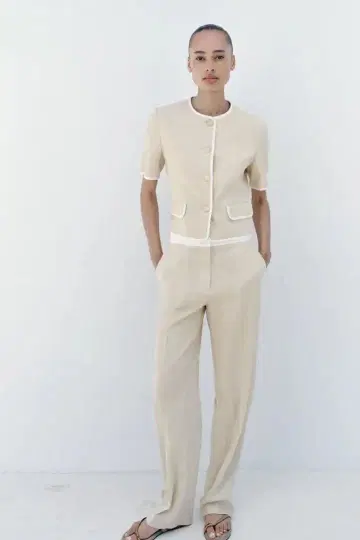숏 슬리브 대비 파이핑 블레이저