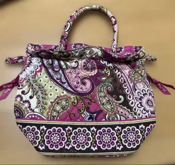 Vera Bradley 퀼팅 핸드백 페이즐리 무늬