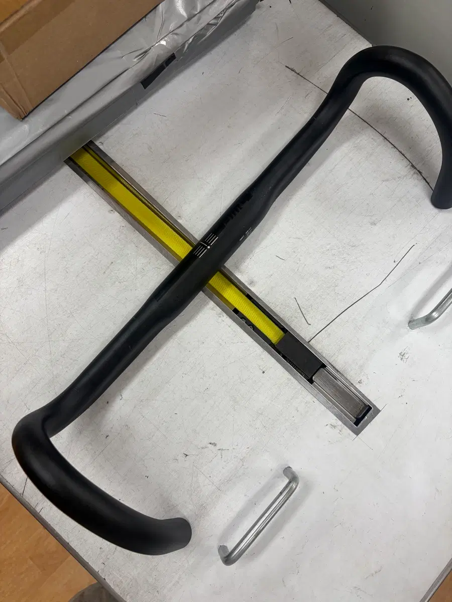 bmc 알루 핸들바 400mm