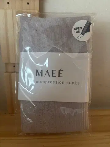 MAEE 마에에 컴프레션 삭스 오픈토 Msize 그레이
