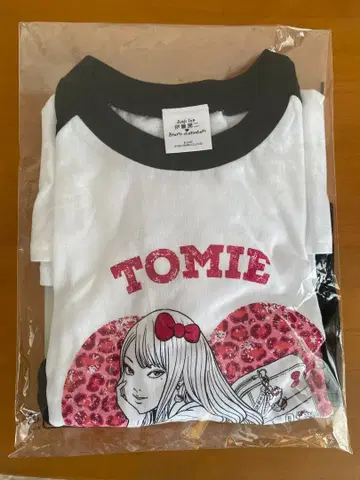 TOMIE x 헬로키티 M 사이즈 래글런 티셔츠
