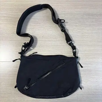 최종 처분! bagjack 숄더백 블랙
