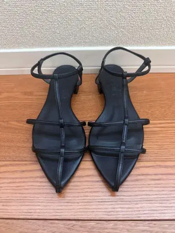 여성용 쪼리 샌들 블랙