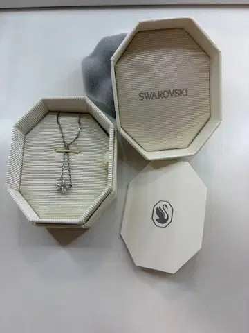 SWAROVSKI 스와로브스키 싱글 볼 스톤 목걸이 실버 정품