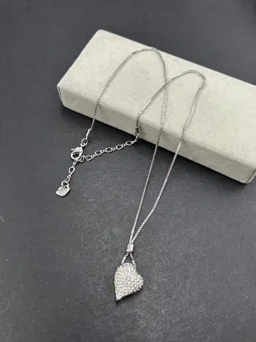 262 Swarovski 파베 하트 목걸이 실버 컬러