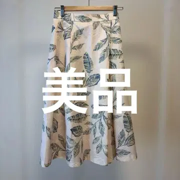 allureville [새상품급] 리프 무늬 스커트