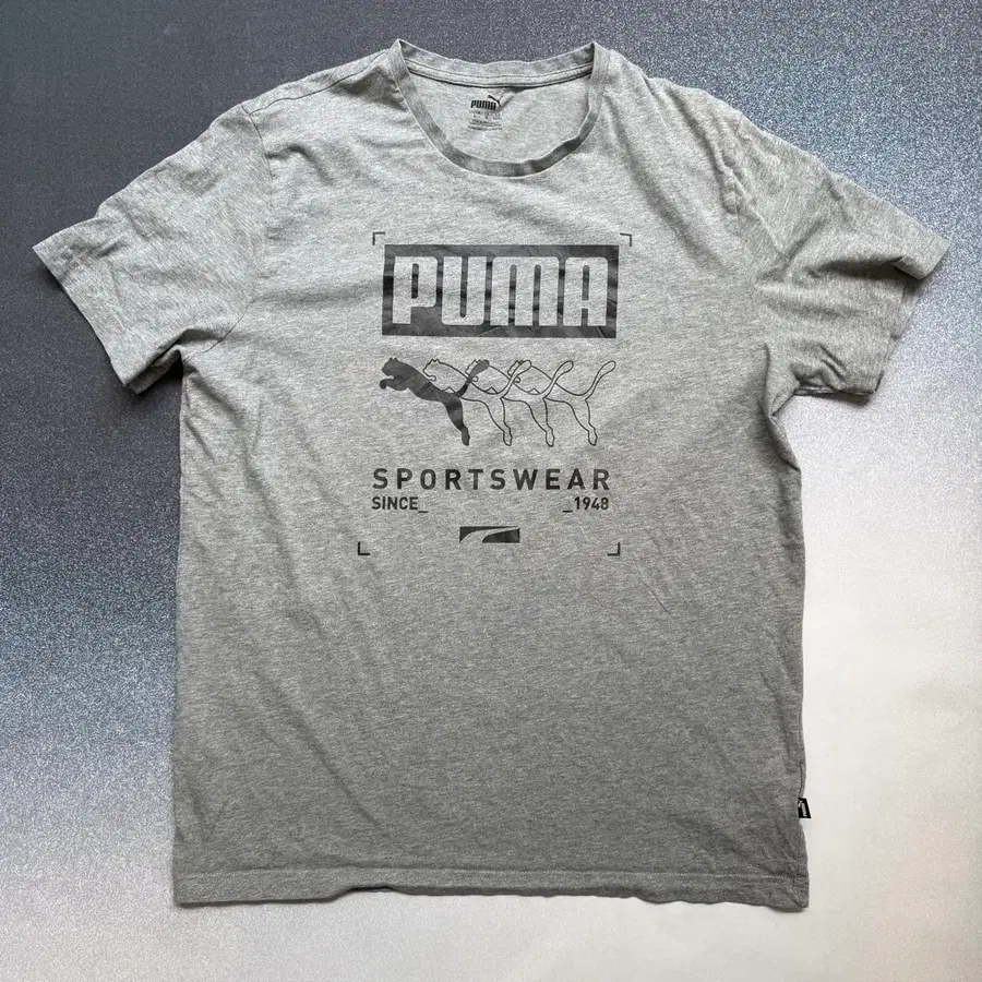 PUMA 반팔티셔츠 (L사이즈)