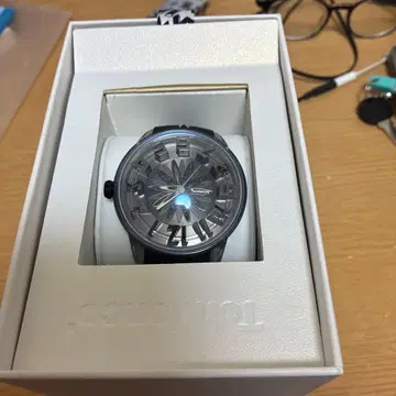 Tendence 손목시계 본체