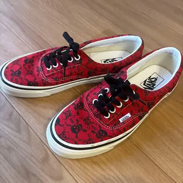 VANS 스컬 패턴 스니커즈 레드