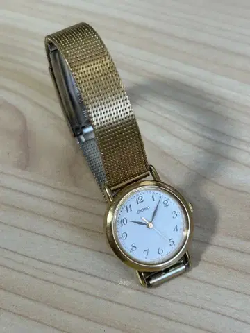 SEIKO 여성용 골드 메쉬 벨트 작동품