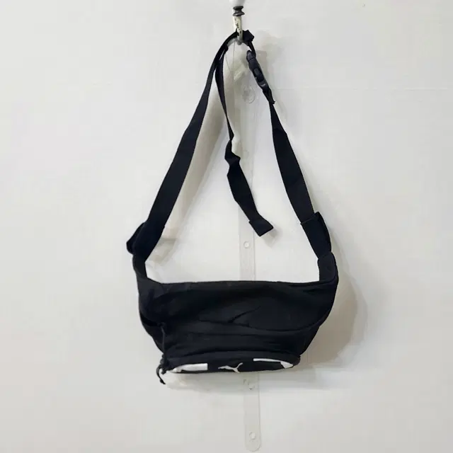 PUMA 푸마 힙쌕 블랙