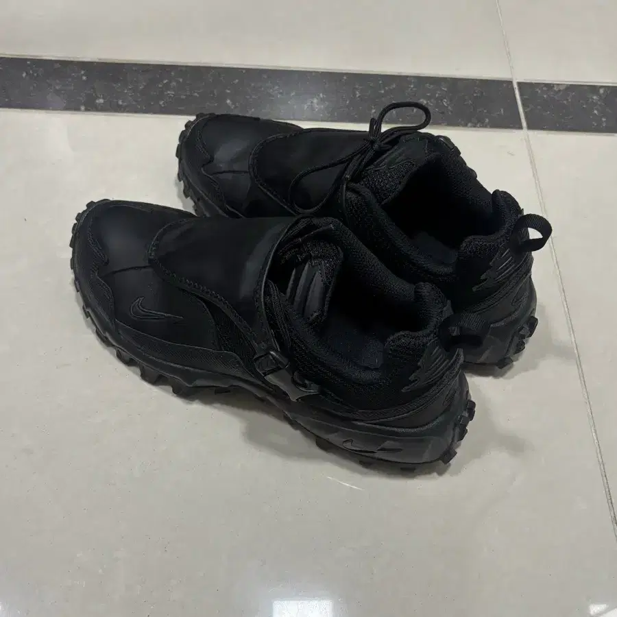 나이키 ACG 파사드 블랙