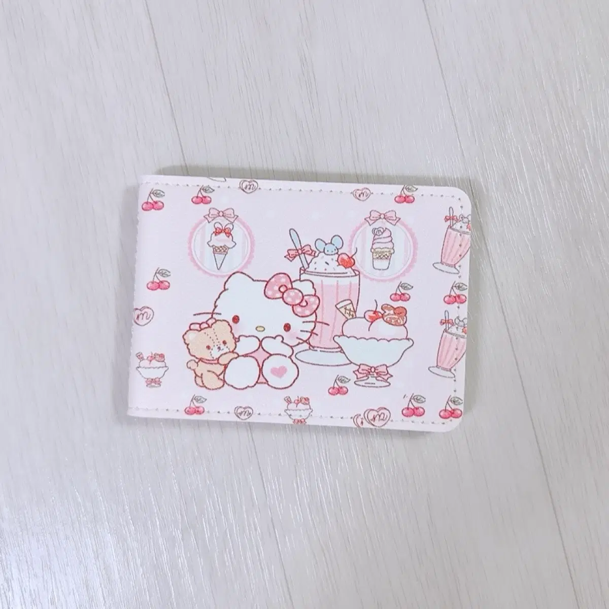 헬로키티 카드지갑 / 새상품