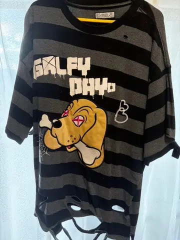 GALFY 갈피 보더 데미지 가공 티셔츠 지뢰계 y2k 펑크