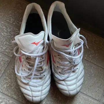 MIZUNO 축구 스파이크 화이트 레드