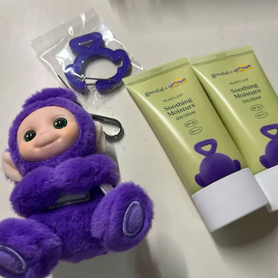 구달 어성초 진정 수분 선 크림 2개 보라돌이 인형,카라비너 포함