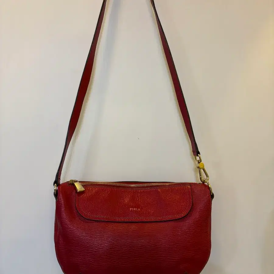 FURLA 레드 가죽 숄더백